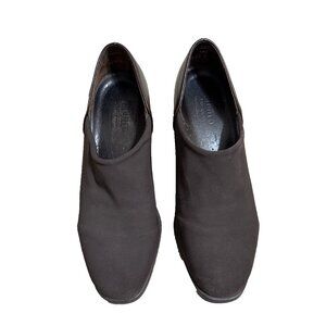 Munro American Chocolate Brown Nylon Leather Slip On Heels Shoes Size 8 M